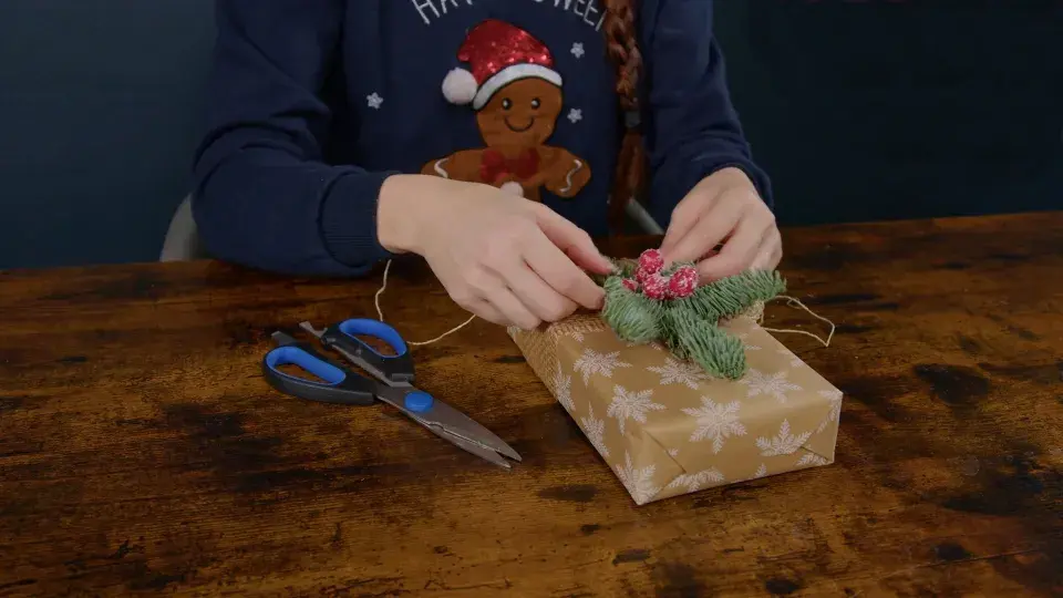Zabalte vánoční dárky vkusně a jako profesionálové