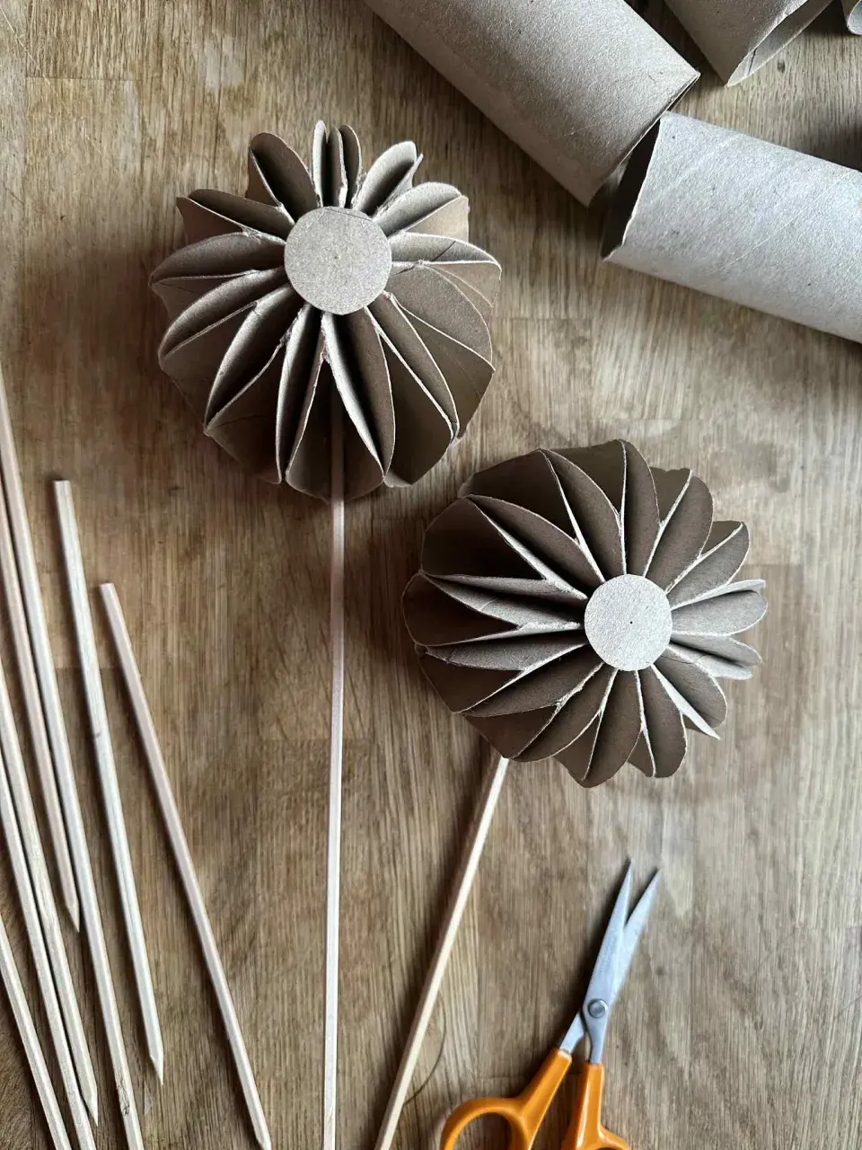 zápich do truhlíku