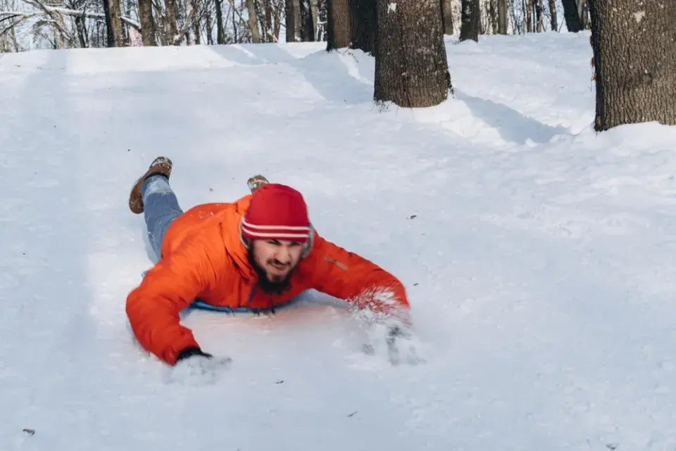 Jaké bude počasí o víkendu? Typicky zimní, ale i s nebezpečnými jevy