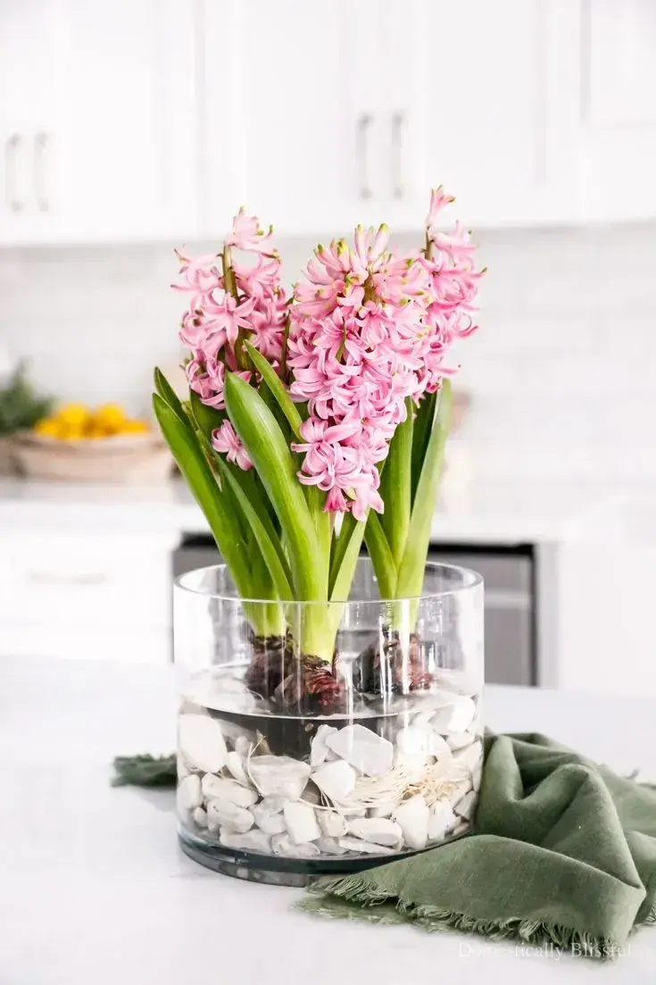 Jarní květinová dekorace