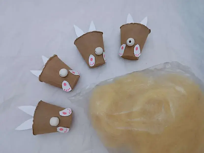 Zajíček v květináčku 