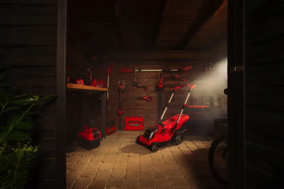 Jak udržet trávník zdravý po celý rok