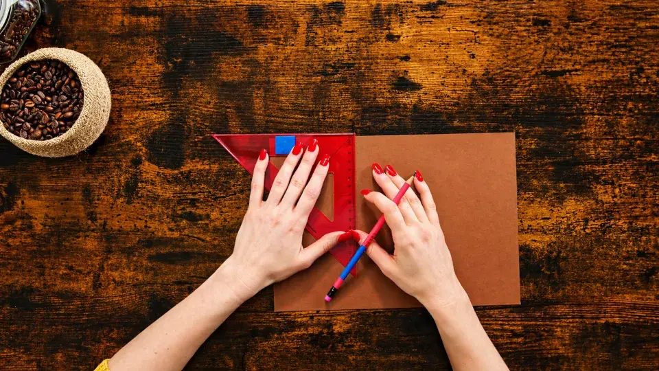 Bylinkové cedulky: Inspirace z praxe i originální DIY nápady