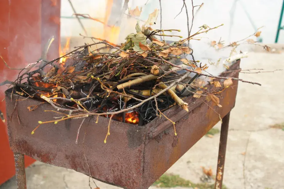 Bezpečné grilování na zahradě i na balkóně