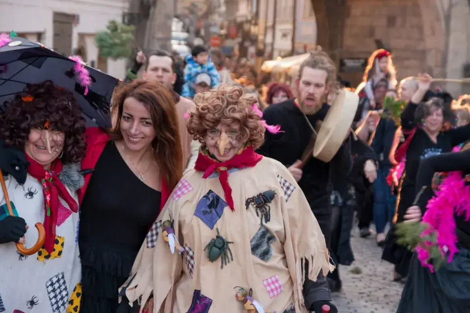 Když hoří vatry a slétají se čarodějnice: Galerie plná zajímavostí