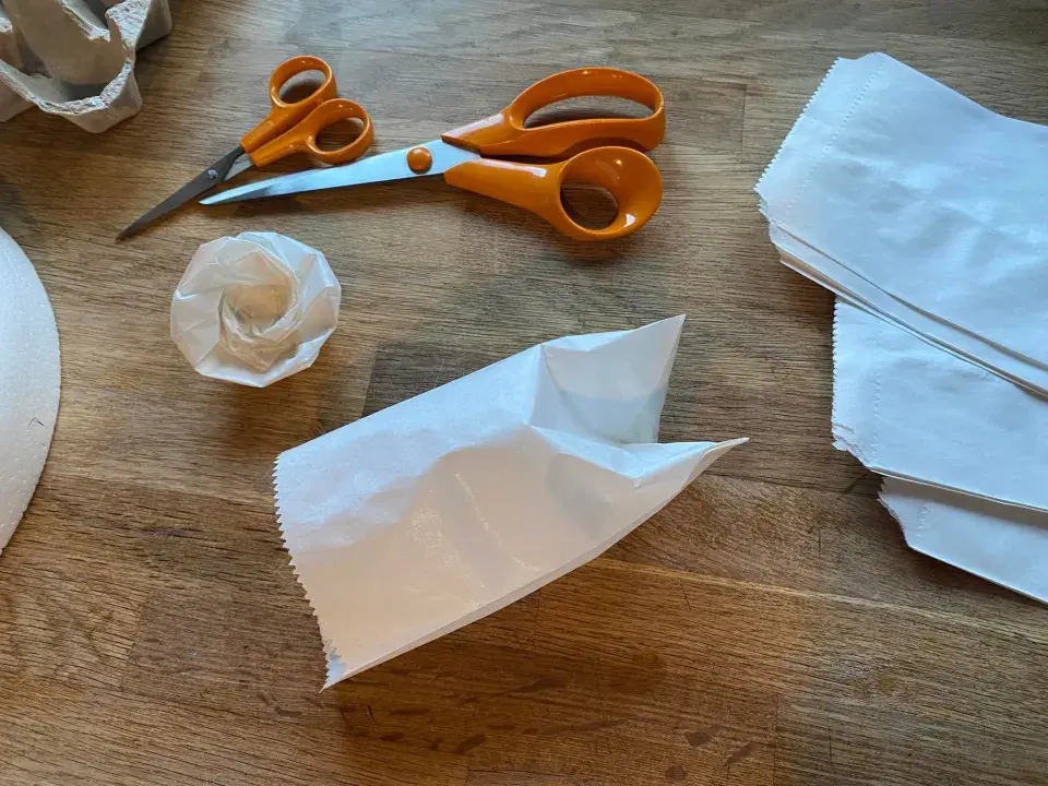 DIY věnec ze sáčků
