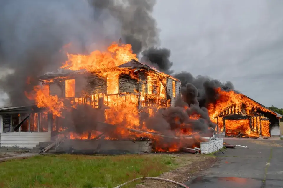 Jaké nebezpečí představuje nesprávně uskladněná plynová bomba?
