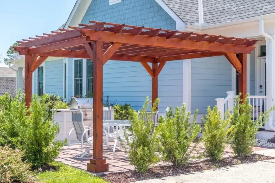Pergola na zahradě