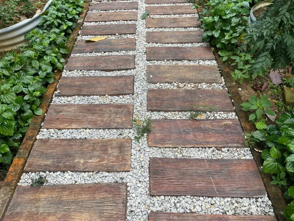 Beton na zahradě pod lupou aneb kdy chodník ovlivní zastavěnost pozemku?