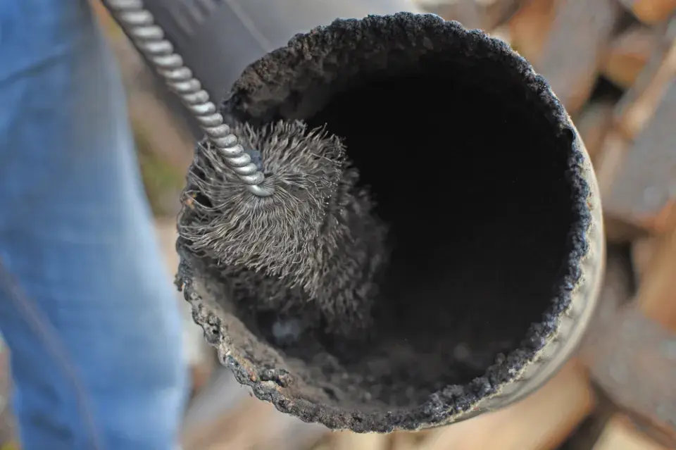Jak zkontrolovat komín před topnou sezonou a na co si dát pozor