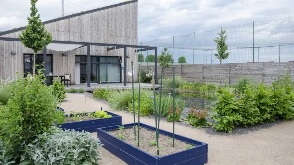 Vyvýšené záhony Vyvýšené záhony