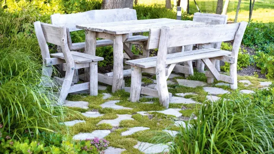 Masivní dřevěný nábytek Masivní dřevěný nábytek