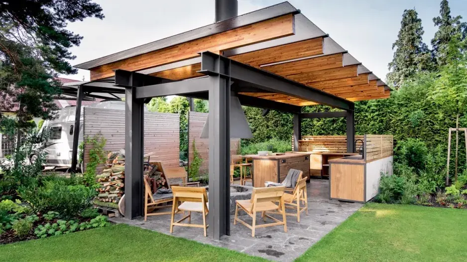 Venkovní kuchyň v zahradě Venkovní kuchyň v zahradě