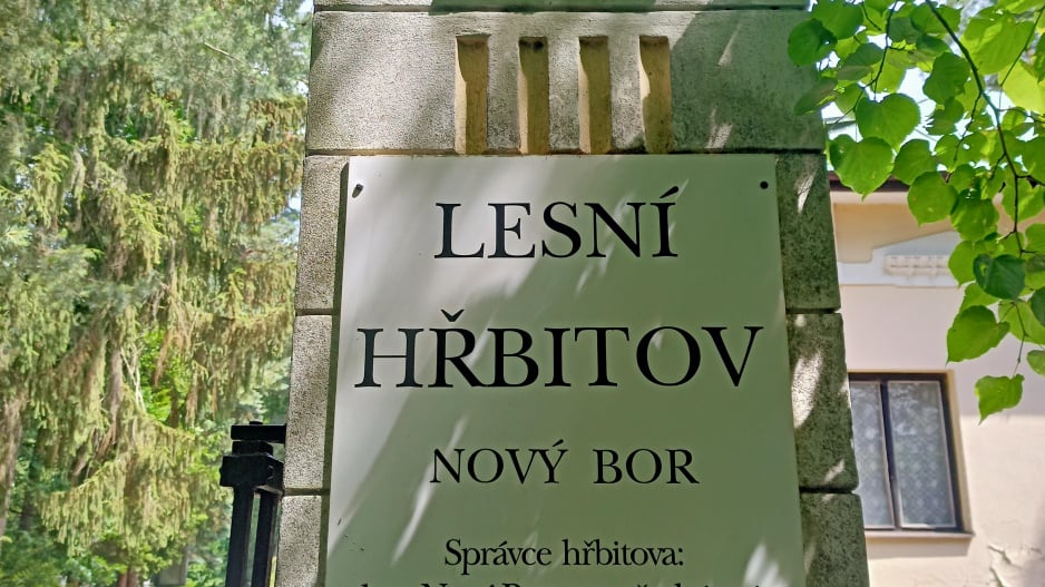 Lesní hřbitov Nový Bor