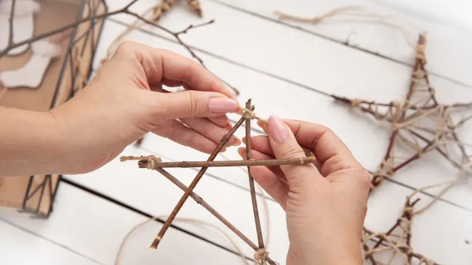 Hvězdy z větviček