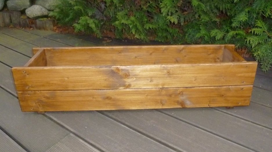 Dřevěný truhlík