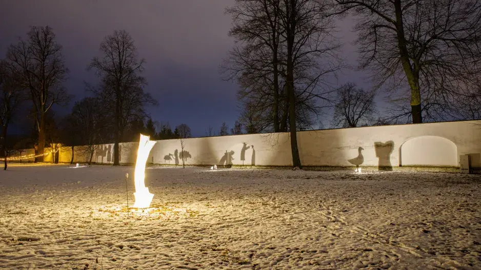 Adventní světelný kalendář v sadu Zámku Žďáru nad Sázavou