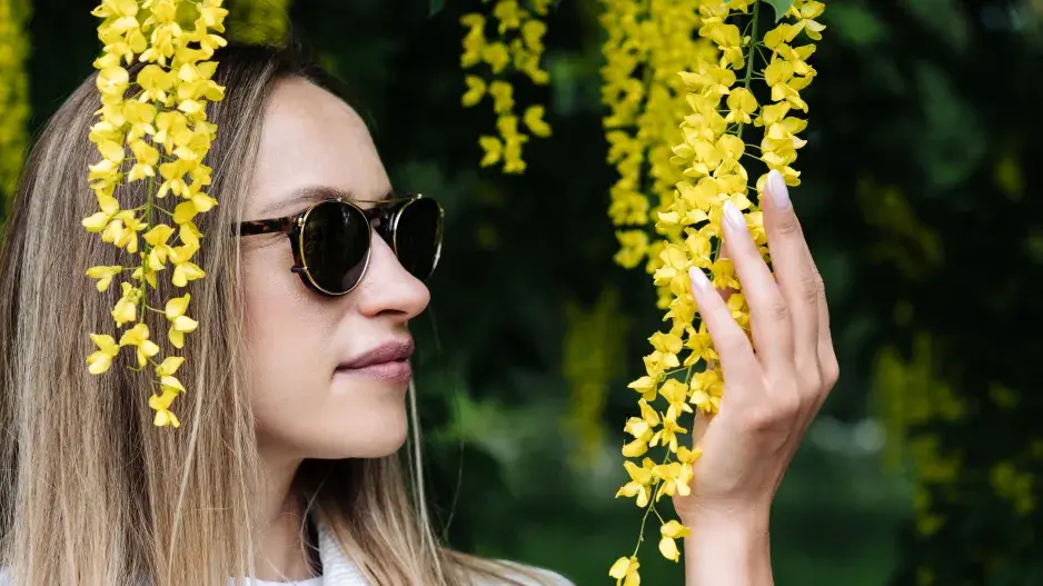 Štědřenec odvislý