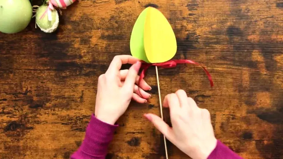 Velikonoční vejce na špejli