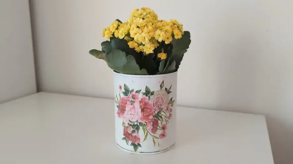 DIY: Květináč z plechovky