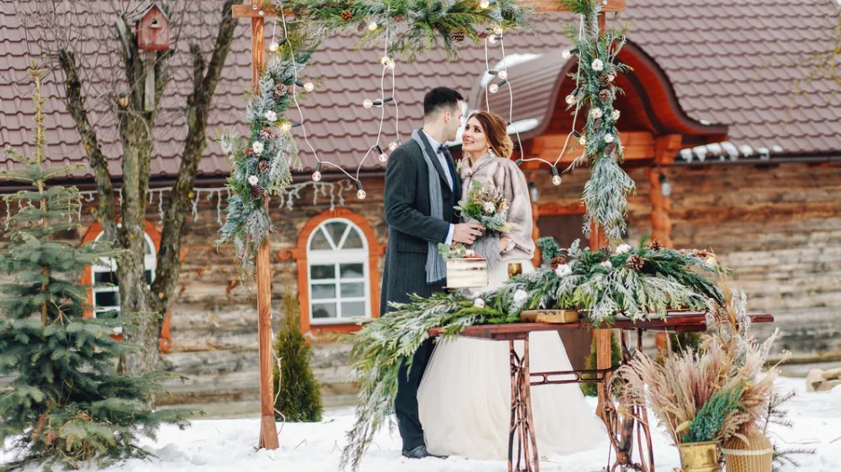 Máte před svatbou? Zimní svatební kytice z vaší zahrady je moderní způsob, jak být in