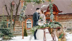 Máte před svatbou? Zimní svatební kytice z vaší zahrady je moderní způsob, jak být in 