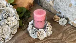 Svícen z krabičky od vajec